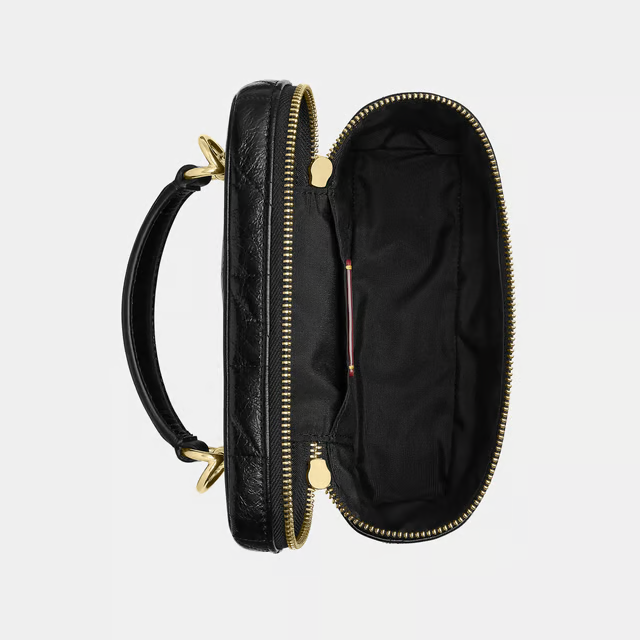 COACH
Rainer Crossbody Bag 18 With Quilting