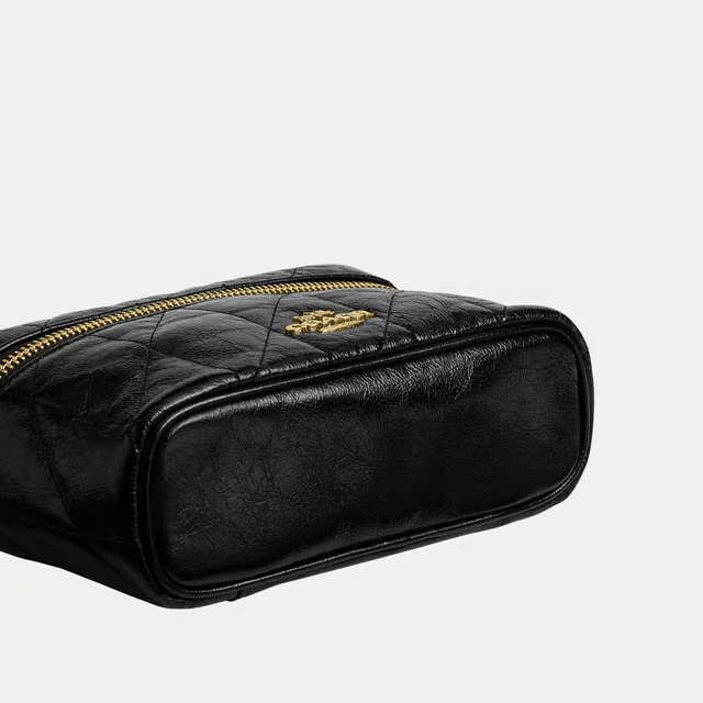 COACH
Rainer Crossbody Bag 18 With Quilting