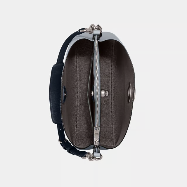 COACH
Willow Shoulder Bag In Colorblock
